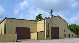 909 Marcella St, Houston TX - Warehouse