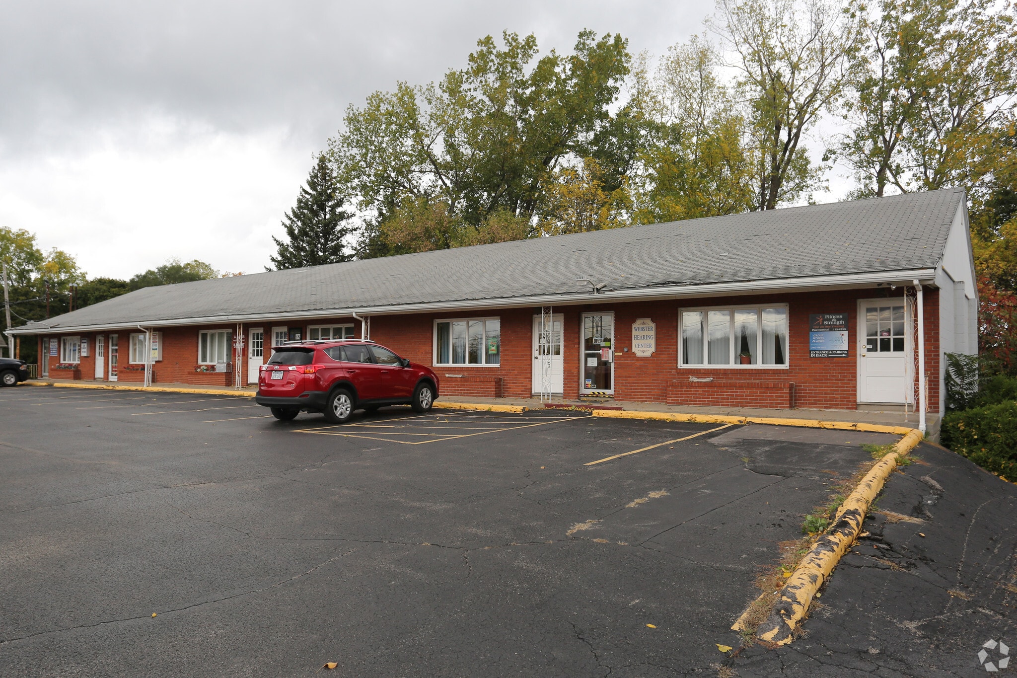 680 Ridge Rd, Webster, NY for sale Primary Photo- Image 1 of 1