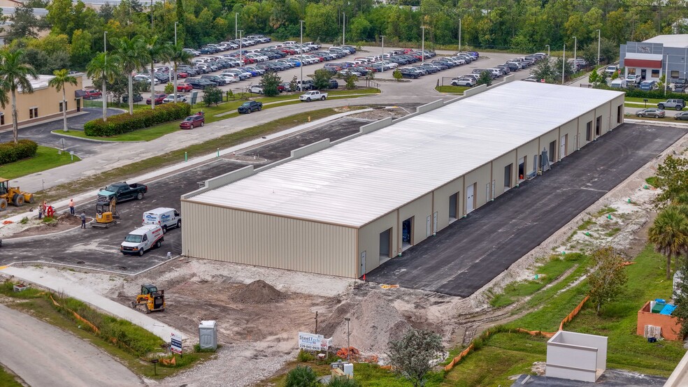 6551 Corporate Park Cir, Fort Myers, FL for lease - Construction Photo - Image 3 of 8