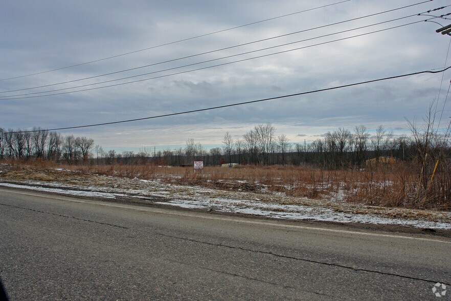 Pontiac Trail & Old Plank Rd, Milford, MI 48381