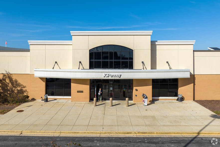 1695 Annapolis Mall Rd, Annapolis, MD for lease - Building Photo - Image 2 of 4