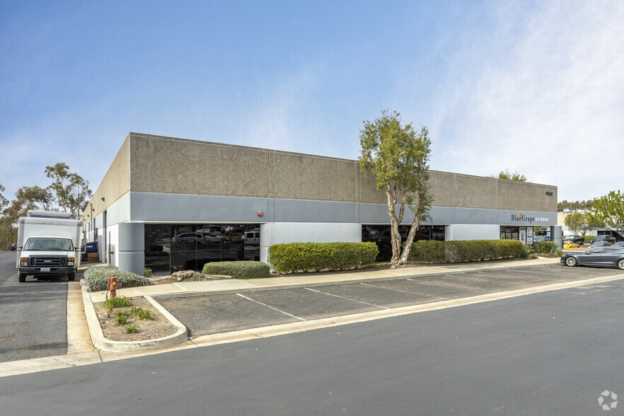 9230 Trade Pl, San Diego, CA for lease - Building Photo - Image 2 of 3