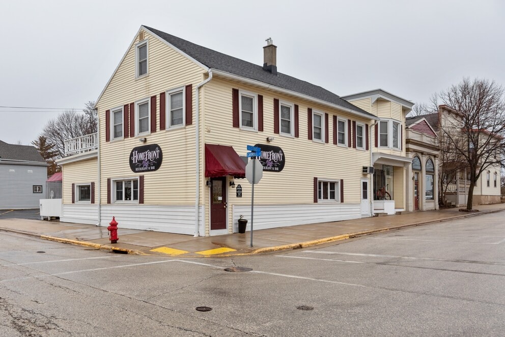 417 2nd St, Random Lake, WI 53075