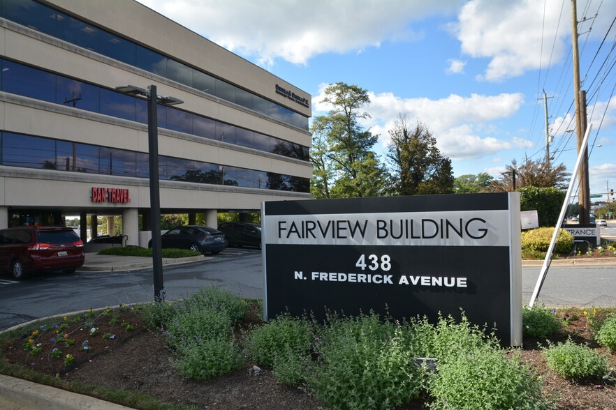438 N Frederick Ave, Gaithersburg, MD for sale - Building Photo - Image 1 of 51