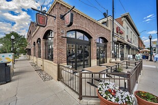 2589 W Main St, Littleton CO - Pub
