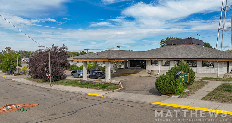 100 Indiana St, Chinook, MT 59523 - Chinook Motor Inn | LoopNet