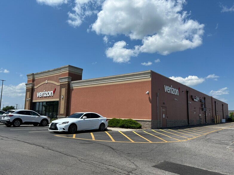 900 N Kinzie Ave, Bradley, IL for lease - Building Photo - Image 1 of 8