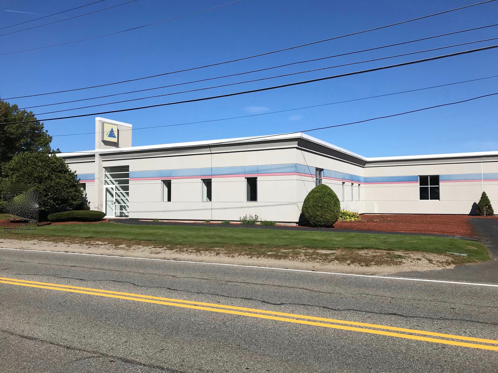 32 Hampshire Rd, Salem, NH for sale Building Photo- Image 1 of 1