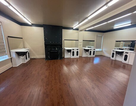 621 Broadway, Highland, IL for lease - Interior Photo - Image 3 of 3
