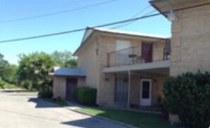 402 Bryn Mawr Dr, San Antonio, TX for sale Primary Photo- Image 1 of 1