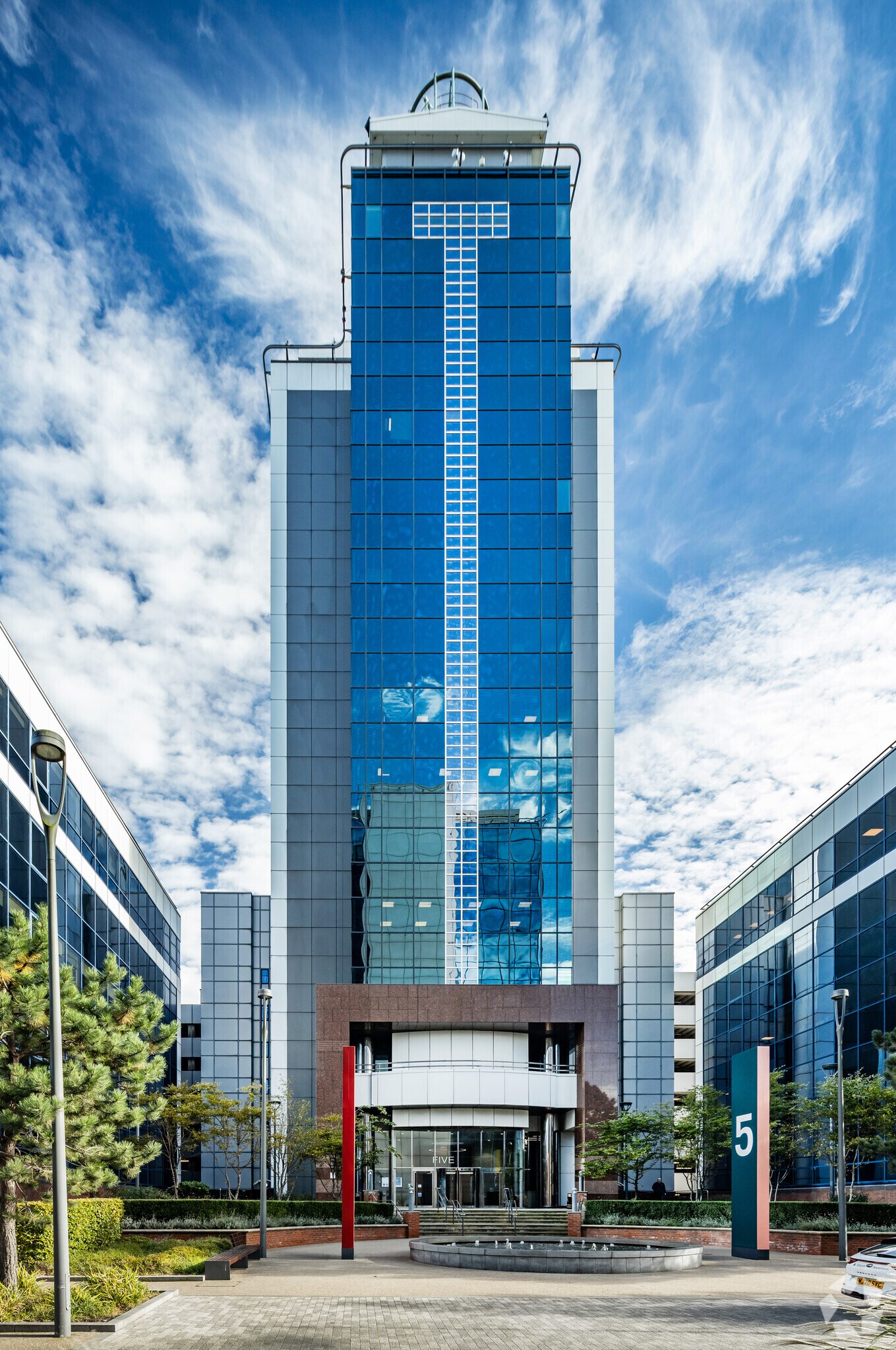 5 Exchange Quay, Salford for lease Primary Photo- Image 1 of 3