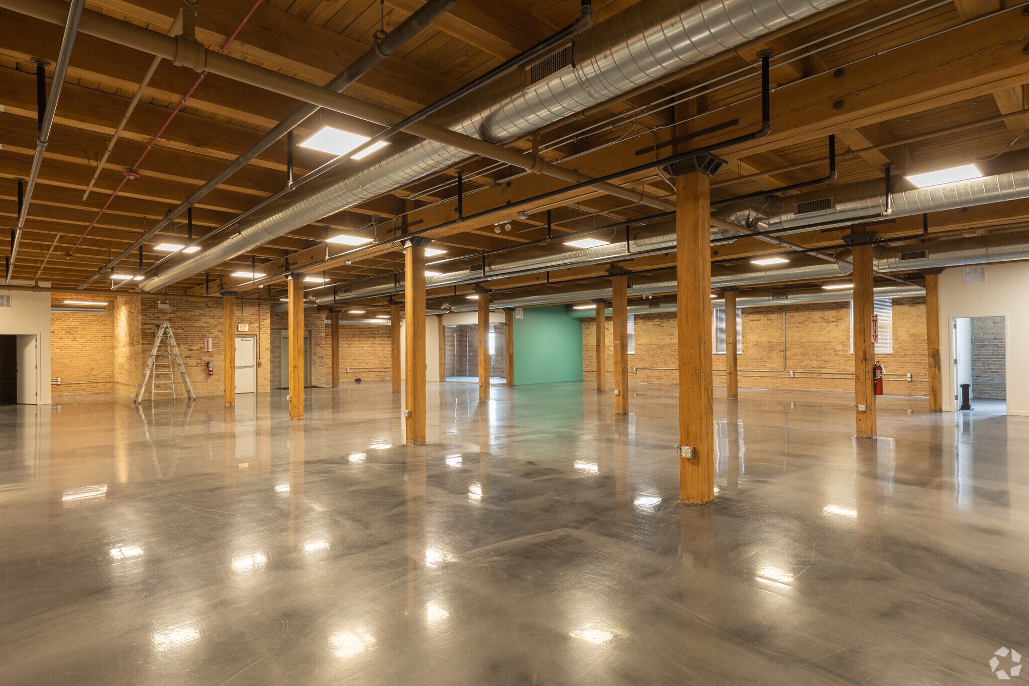 1414 S Western Ave, Chicago, IL 60608 CineCity Studios