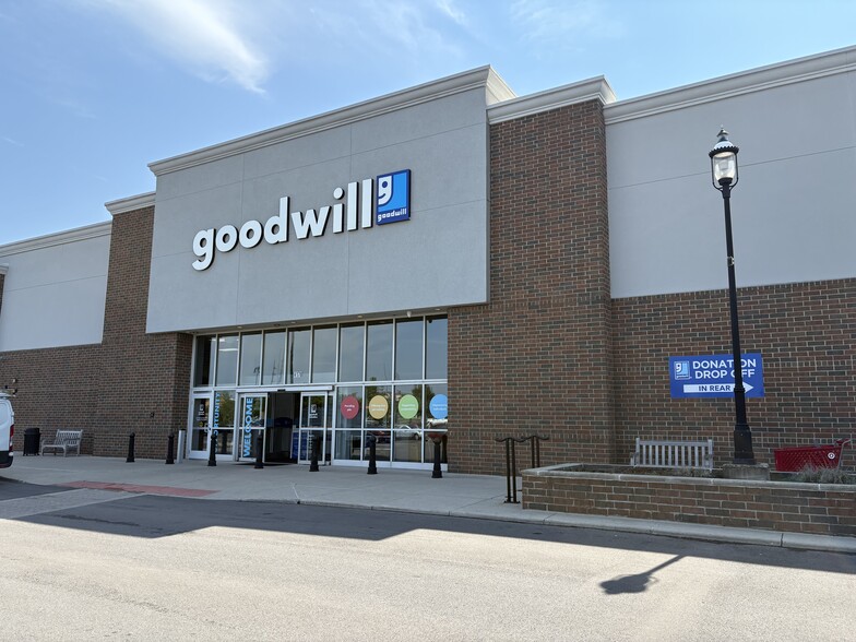 4144-4178 Buckeye Pky, Grove City, OH for lease - Building Photo - Image 3 of 7