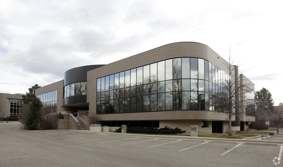 3065 Center Green Dr, Boulder, CO for lease - Building Photo - Image 1 of 3