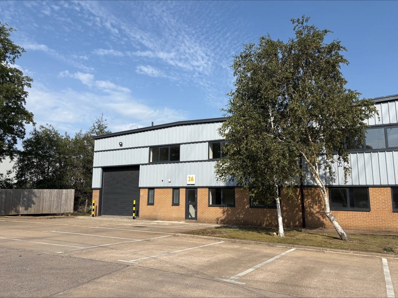 Trent Ln, Derby for lease Building Photo- Image 1 of 4