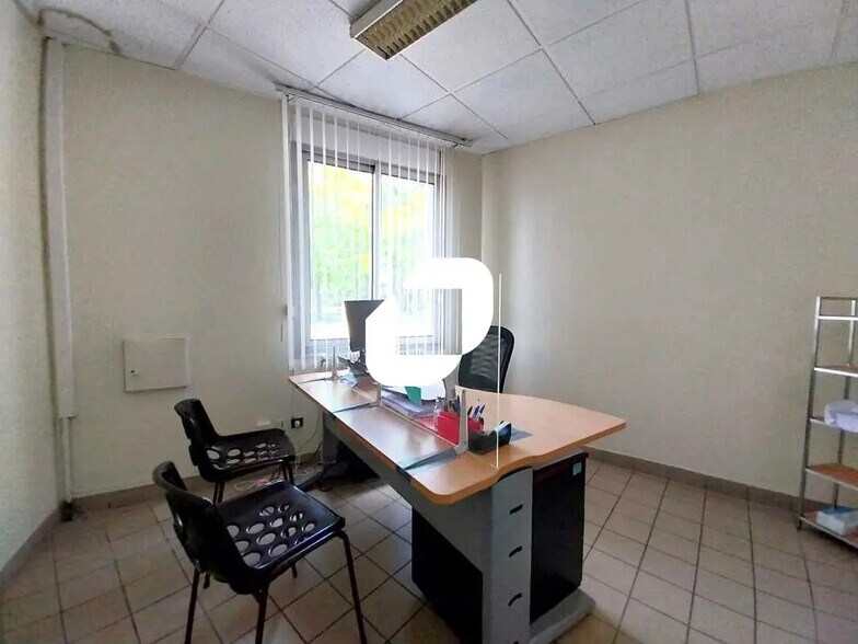 Retail in Bordeaux for sale - Building Photo - Image 2 of 8