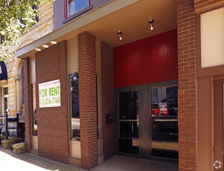 46 E Main St, Uniontown, PA for lease - Building Photo - Image 3 of 11