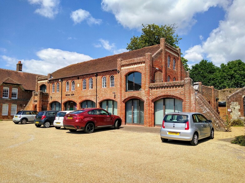 Cams Hall, Fareham for sale - Building Photo - Image 1 of 1