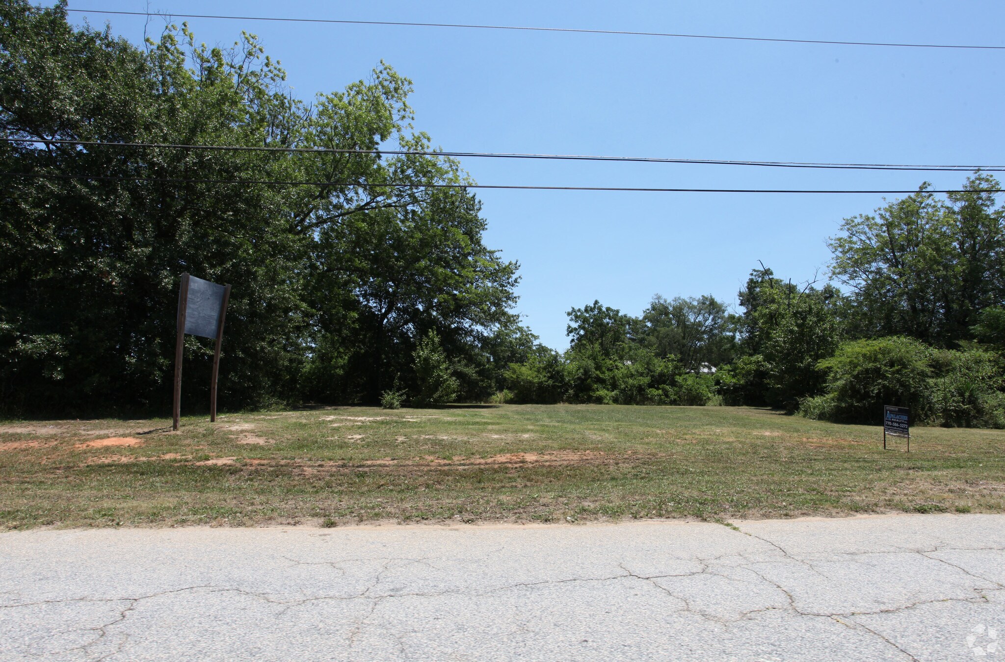 Richardson St, Winder, GA for sale Primary Photo- Image 1 of 1