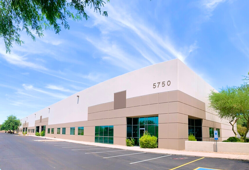 5750 W Roosevelt St, Phoenix, AZ for lease - Building Photo - Image 3 of 7