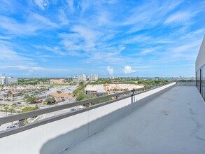 12000 Biscayne Blvd, Miami, FL for lease Interior Photo- Image 2 of 2