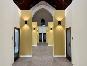 1864 Frankfort Ave, Louisville, KY for lease Interior Photo- Image 2 of 5