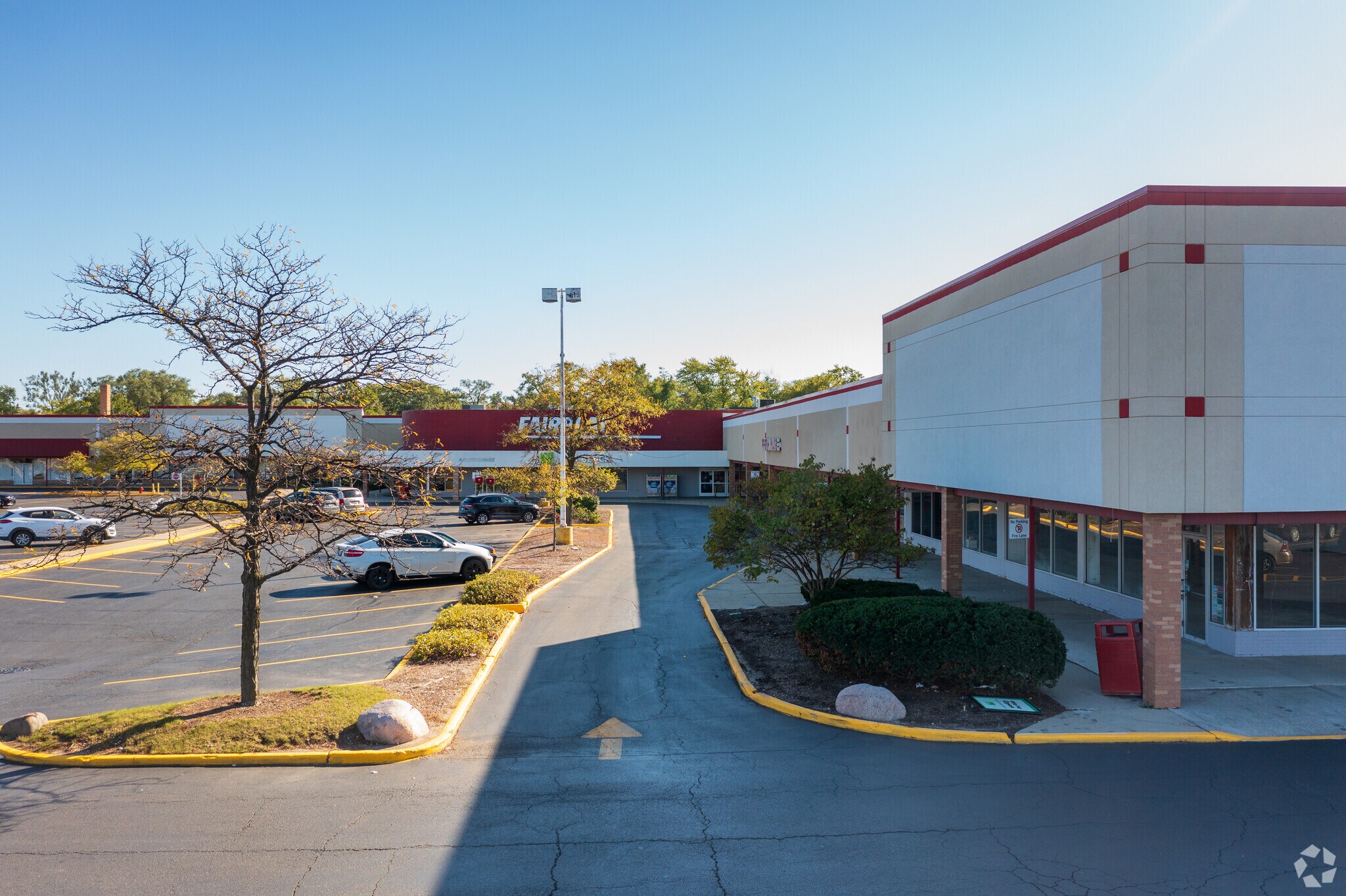 29353069 159th St, Markham, IL 60428 Canterbury Plaza