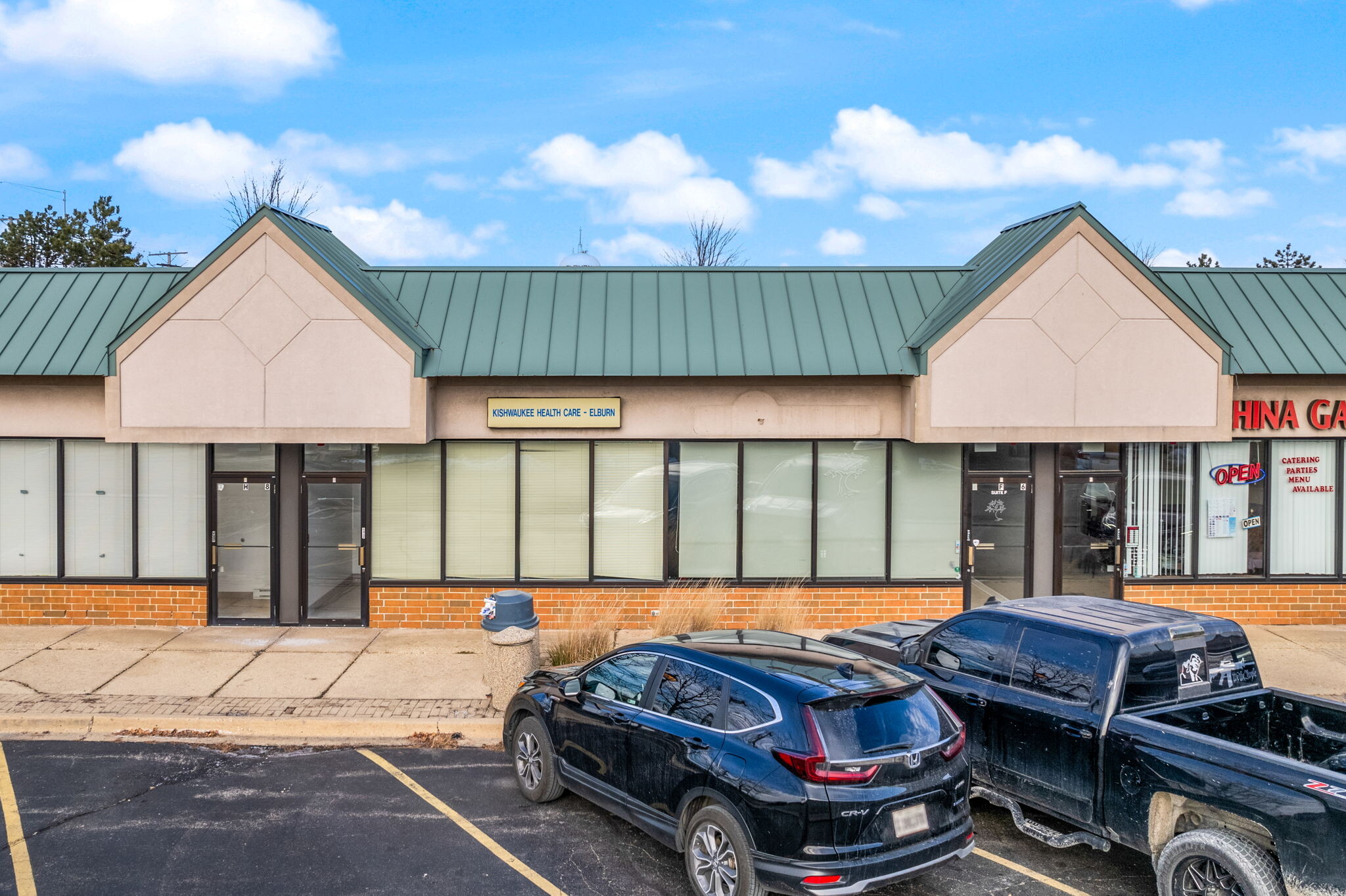 108 Valley Dr, Elburn, IL for lease Building Photo- Image 1 of 22