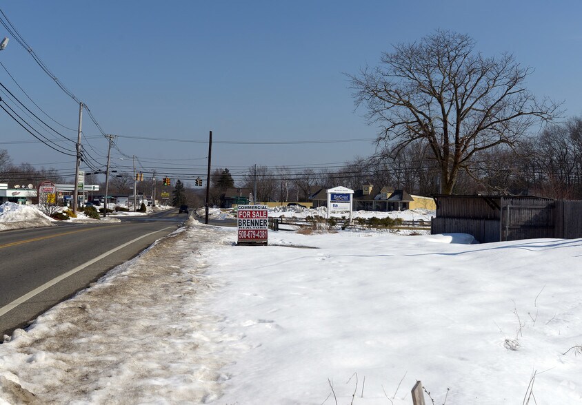 1493 Bulgarmarsh Rd, Tiverton, RI for sale - Primary Photo - Image 1 of 1