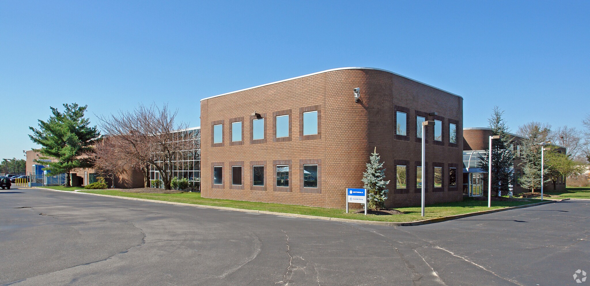 116 Wilbur Pl, Bohemia, NY for sale Building Photo- Image 1 of 1