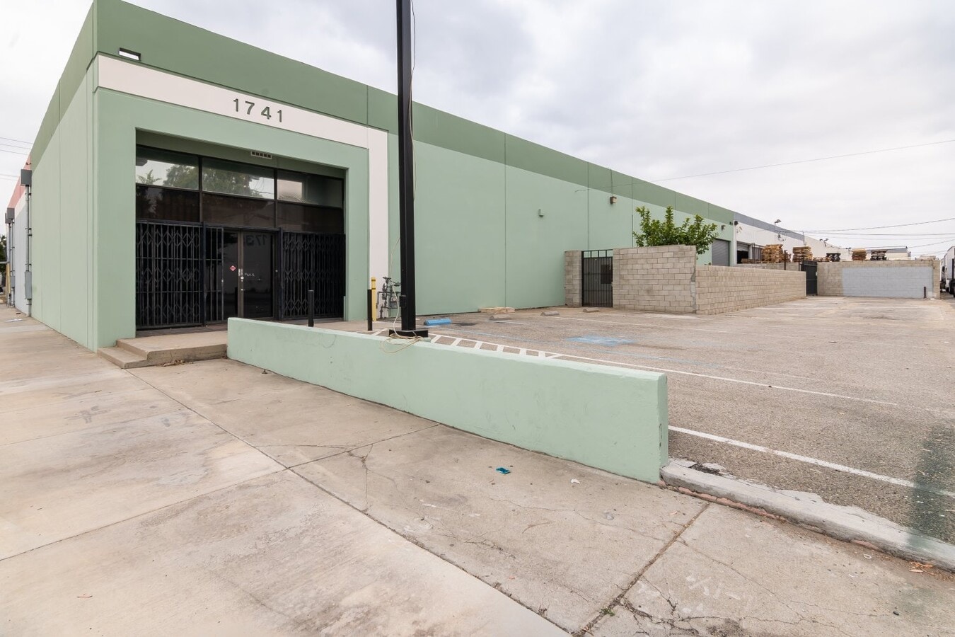 1741 W Rosecrans Ave, Gardena, CA 90249 | LoopNet