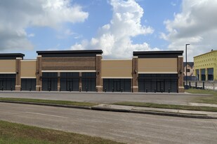 200 Greenhouse Rd, Houston TX - Storefront Property