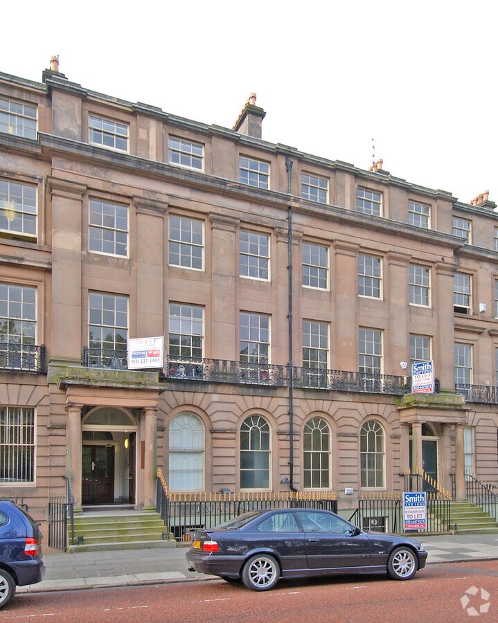 41 Hamilton Sq, Birkenhead, MSY CH41 5BP