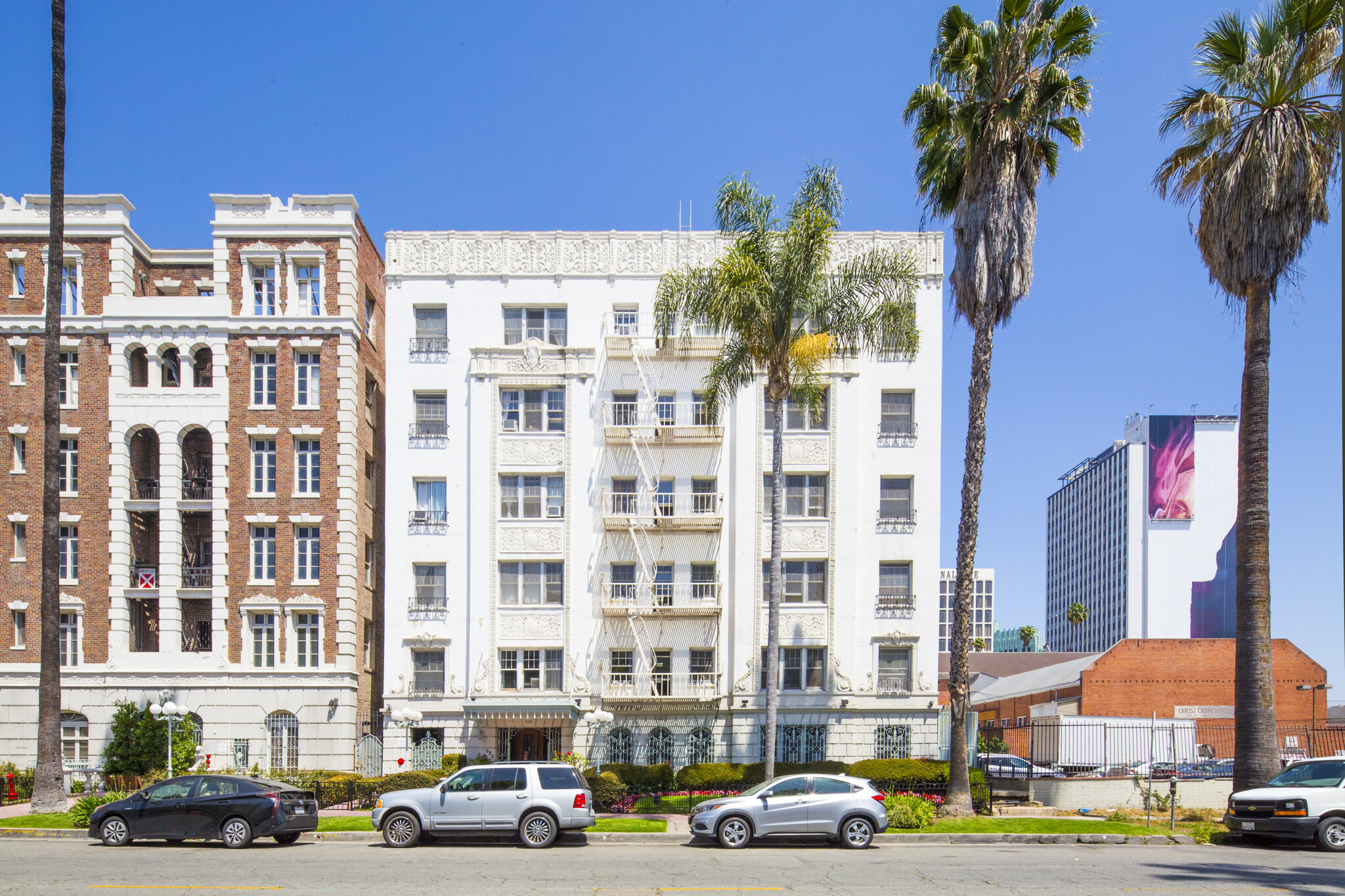 620 S St Andrews Pl, Los Angeles, CA for sale Building Photo- Image 1 of 1