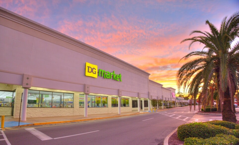 203-281 Crockett Blvd, Merritt Island, FL for lease - Primary Photo - Image 1 of 11