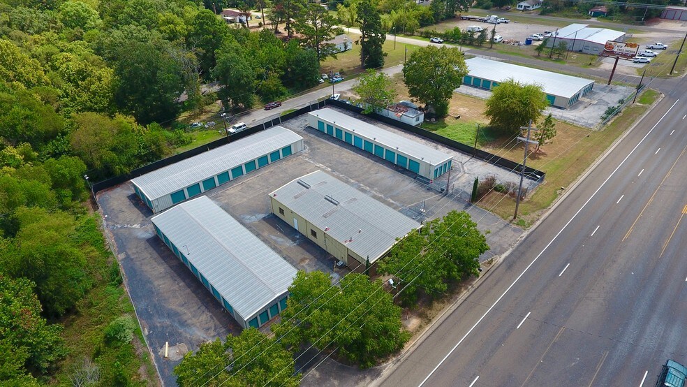 1804 S Eastman Rd, Longview, TX for sale - Building Photo - Image 1 of 1