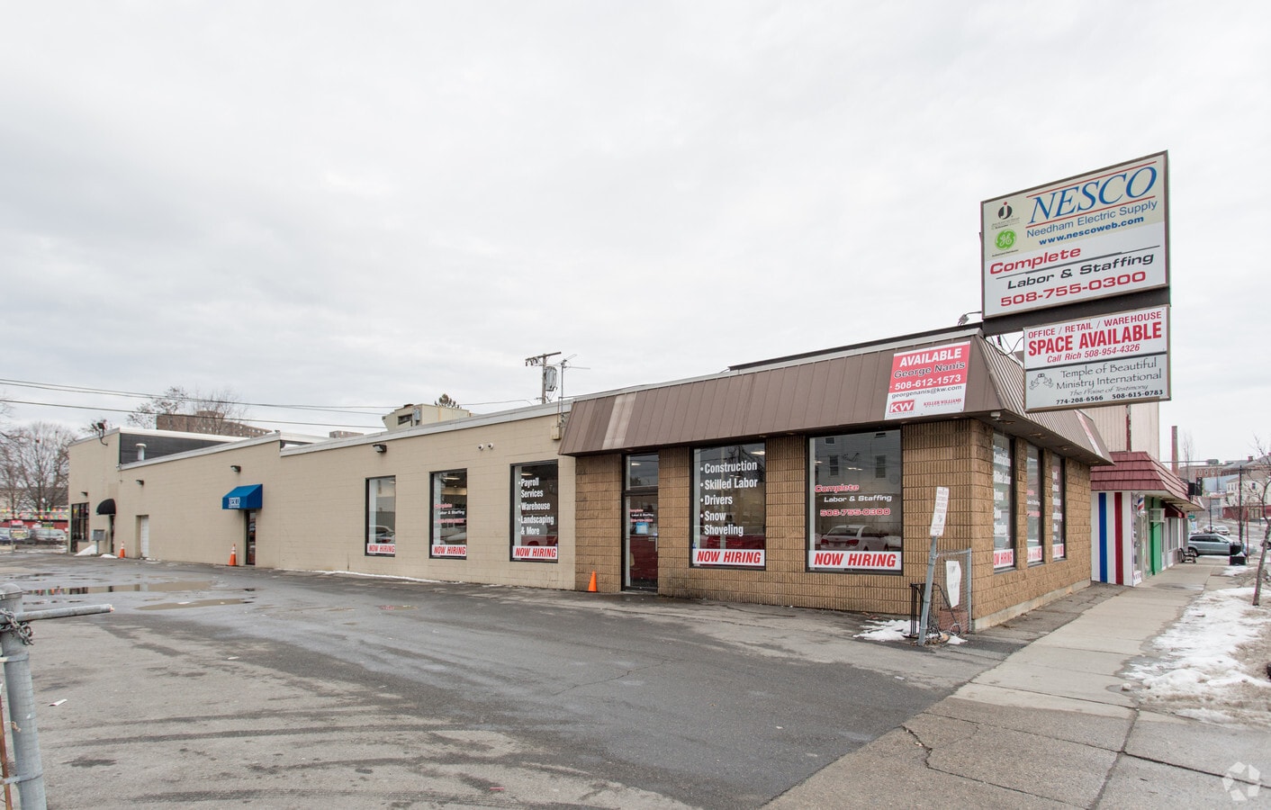 221 Chandler St, Worcester, MA 01609