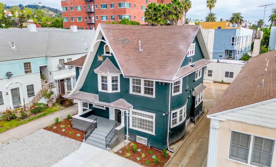 1732 N Wilton Pl, Los Angeles, CA for sale - Building Photo - Image 2 of 33