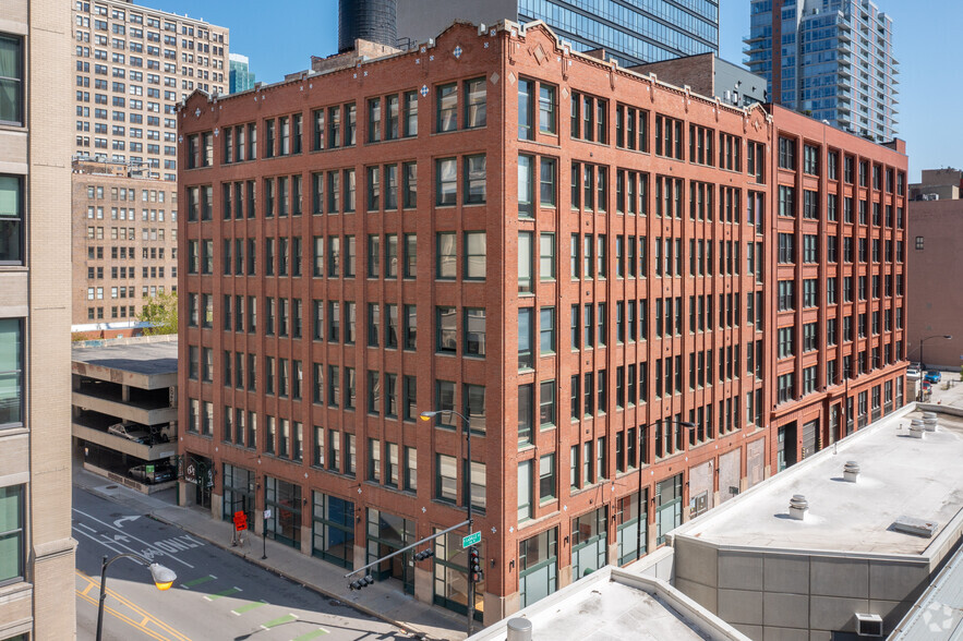 601 S LaSalle St, Chicago, IL for lease - Building Photo - Image 1 of 7