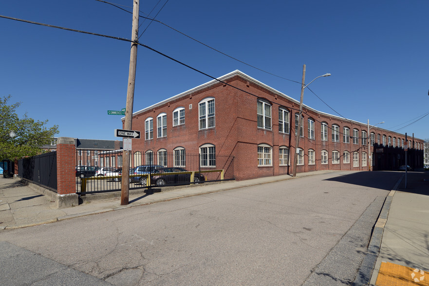 461 Main St, Pawtucket, RI for sale - Building Photo - Image 1 of 1