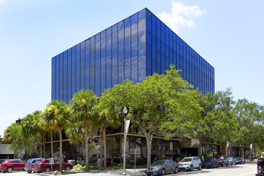 830-850 Central Ave, Saint Petersburg, FL for lease - Building Photo - Image 1 of 6