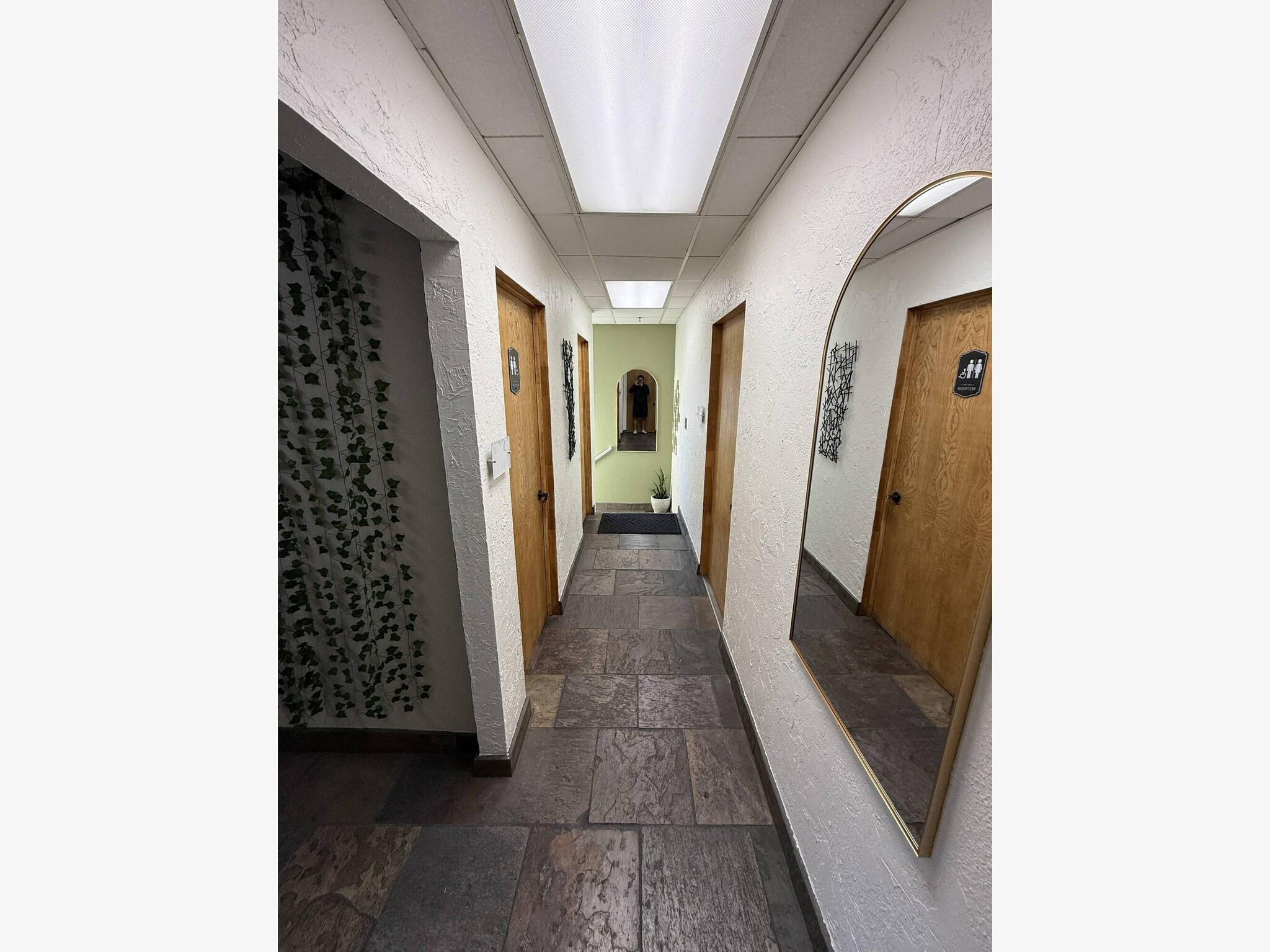 4820-4834 Bissell Ave, Richmond, CA for lease Interior Photo- Image 1 of 4