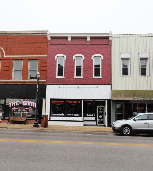 110 E Main St, Flushing, MI for sale - Building Photo - Image 1 of 1