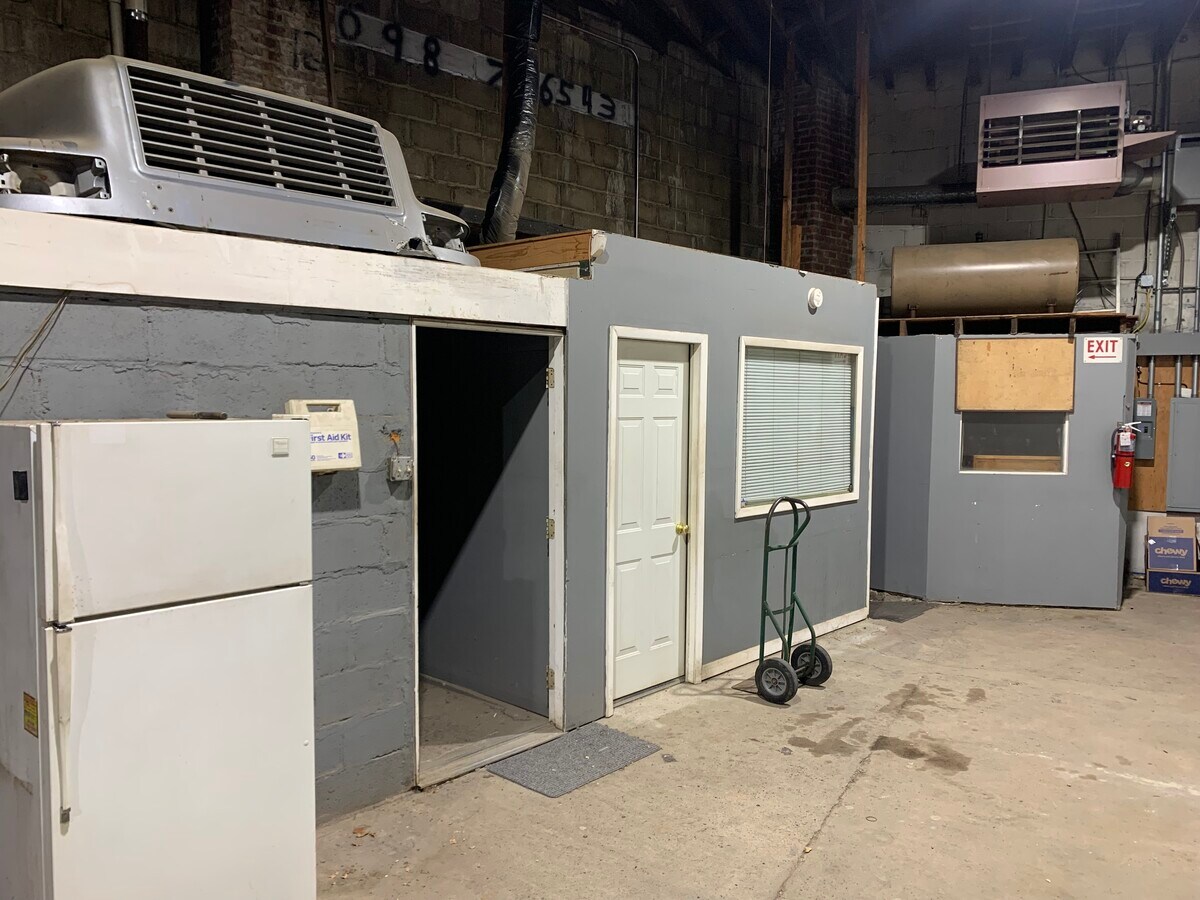 3 Washington St, West Orange, NJ 07052