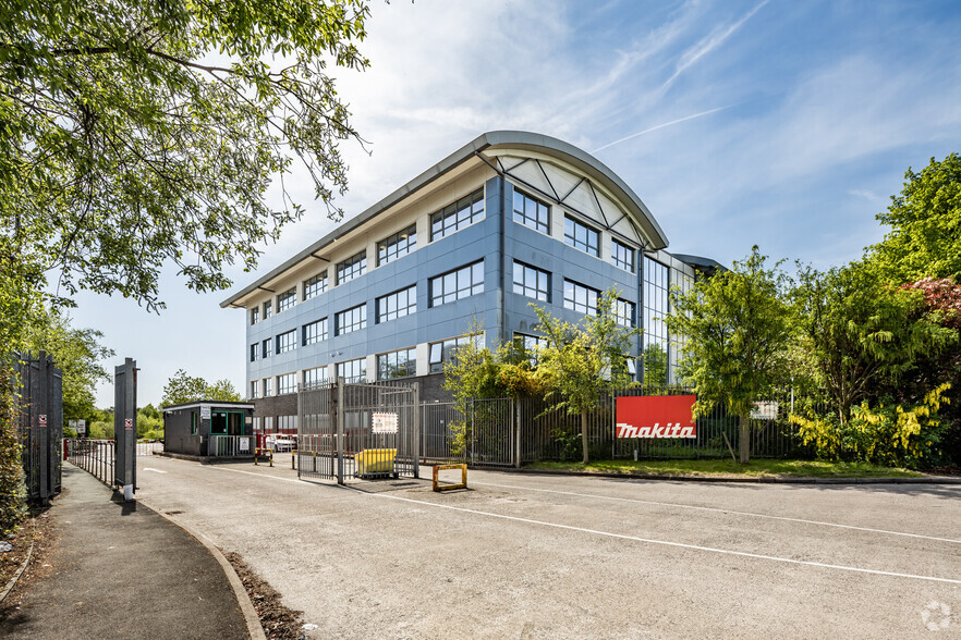 Makita Tools & Torque Logistics portfolio of 3 properties for sale on LoopNet.com - Building Photo - Image 1 of 10