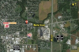 792 Martin St, Greenville OH - Parking Garage