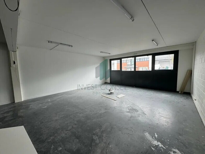 Flex in Herblay-sur-Seine for lease - Building Photo - Image 1 of 6