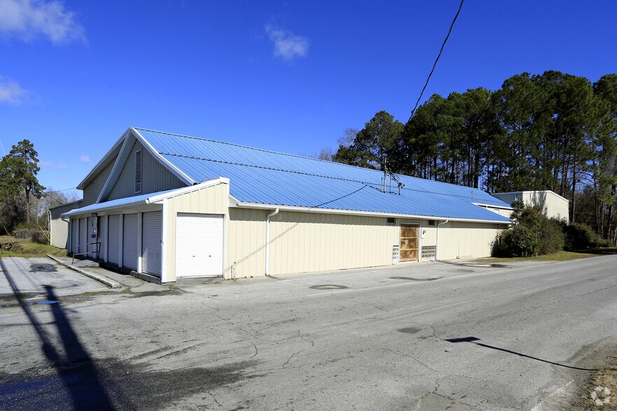 712 W Cherry St, Jesup, GA for sale - Primary Photo - Image 1 of 1