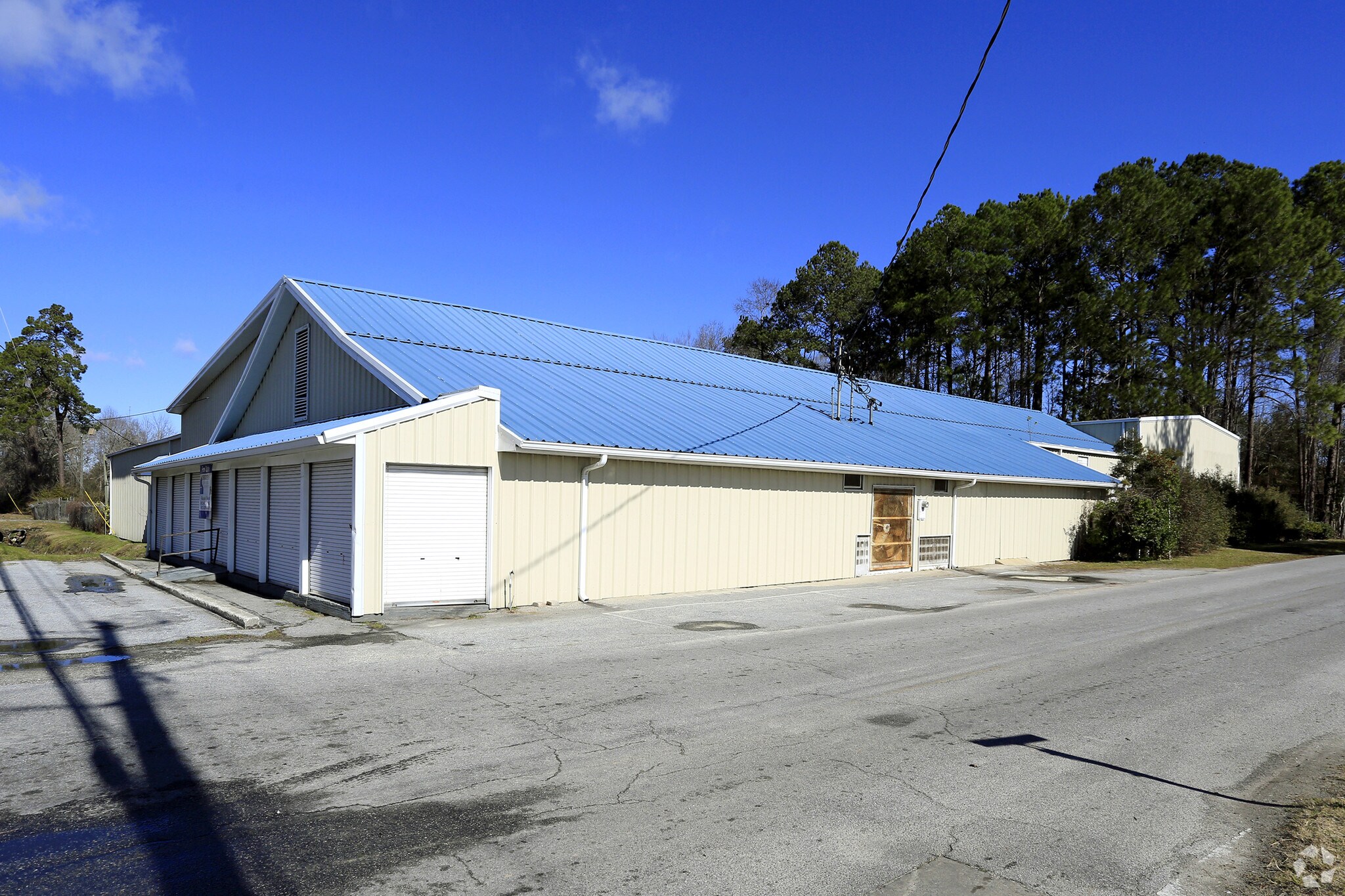 712 W Cherry St, Jesup, GA for sale Primary Photo- Image 1 of 1