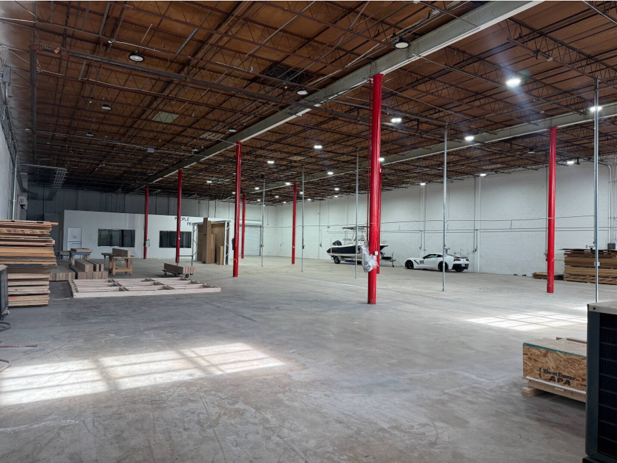 4400 NW 135th St, Opa Locka, FL for lease Interior Photo- Image 1 of 7